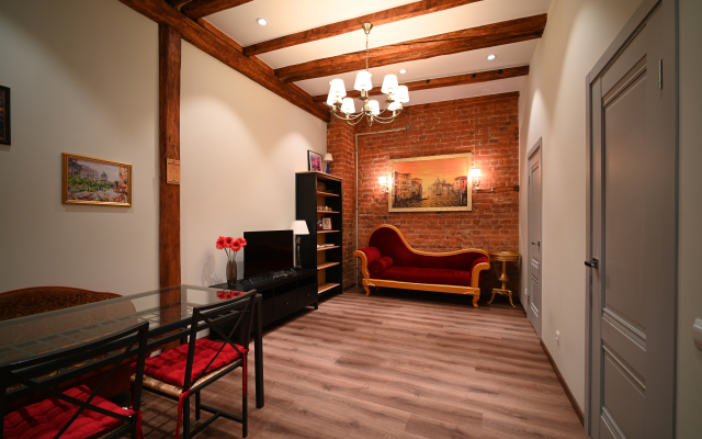 Апартаменты 2-х комнатные в центре