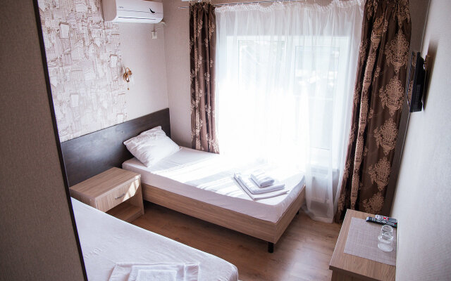 Aleksandrovskij Hotel