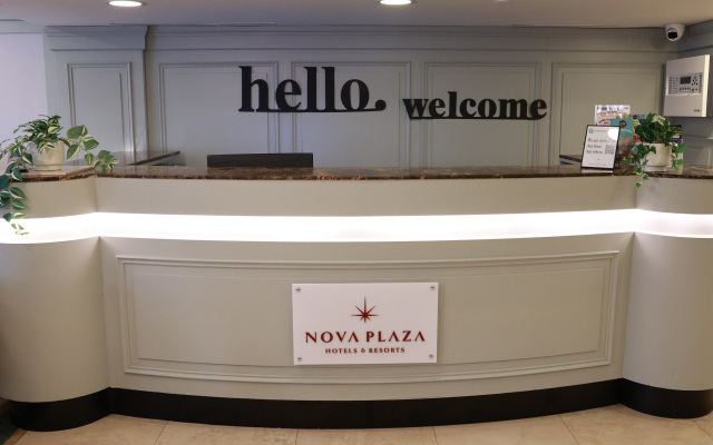 Nova Plaza Park Hotel