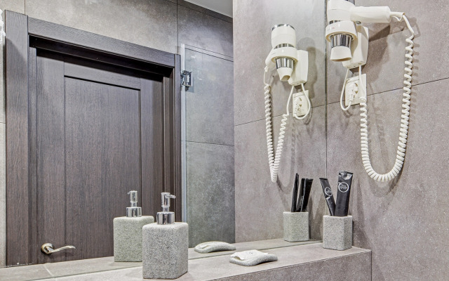 Квартира Домашний Кинотеатр с Дизайнерским Ремонтом