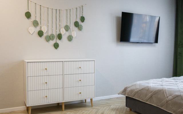 U Morya V Istoricheskom Tsentre Flat