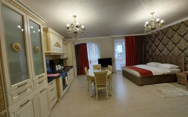 Апартаменты 5 Звезд на Шамиля Джикаева 5А-2