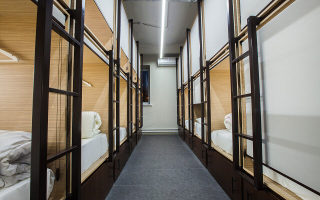 Buran Capsule Hotel