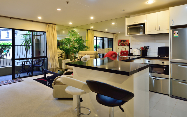 Best Located Two Bedroom in Auckland Apartments