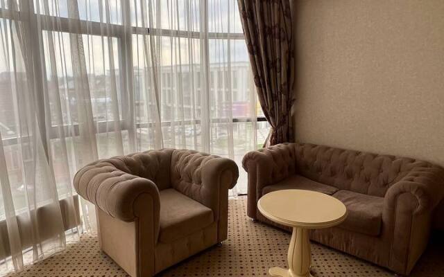 Resident Hotel