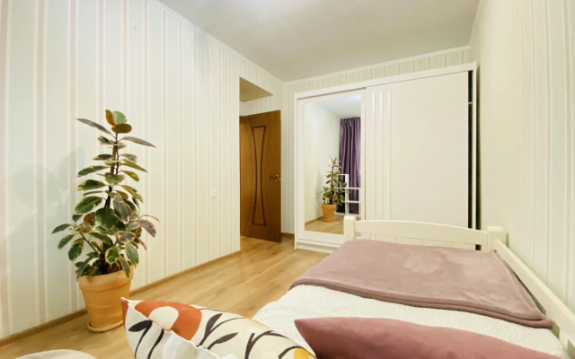 Апартаменты Yellow Floor Apartment