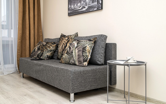 Апартаменты SunSet Хохлова 7