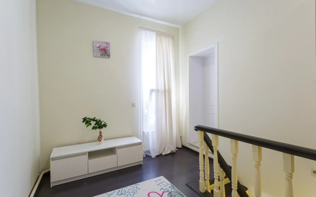 Ryadom S Gostinitsey Zhemchuzhina Apartments