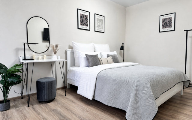 Апартаменты Vegas Apartments на Александра Хохлова