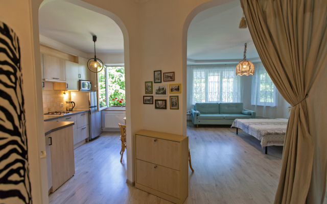 Апартаменты с камином в Амалиенау