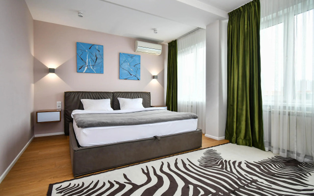 Квартира KRASROOM 3-комн ЛЮКС в Центре