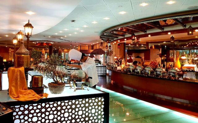 Roda Al Murooj Apartment & Residences