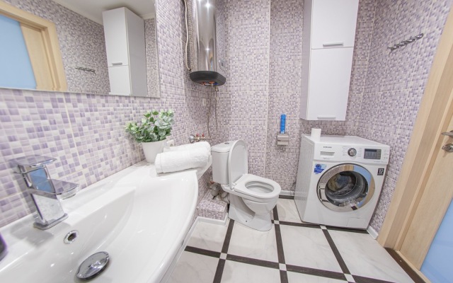 Апартаменты Двухкомнатная квартира на набережной