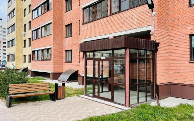 Okolo stadiona Lokomotiv Flat