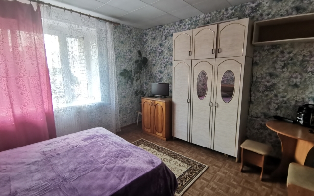 Апартаменты на площади у метро