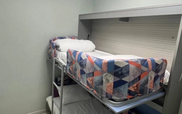 Апартаменты в Hoвом Клубном Домe с 4 Отдельными Спальнями