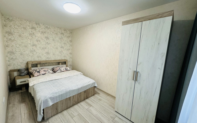 Апартаменты на Речном