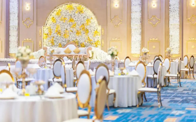 Holiday Inn Doha - the Business Park, an IHG