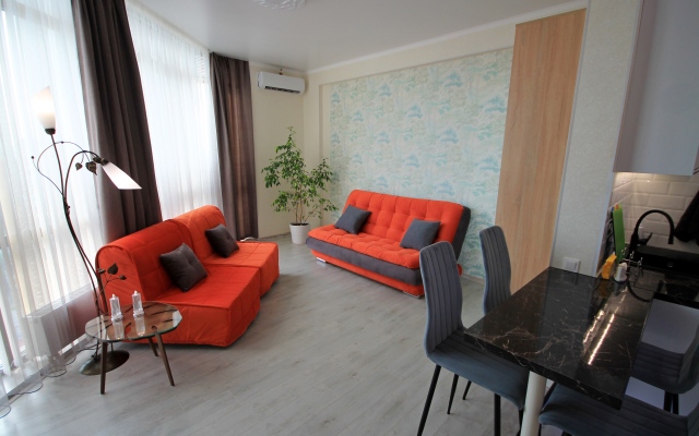 Квартира с Видом на Море и Панорамными Окнами