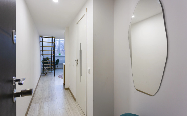 Na Opticheskom Proyezde 1 Flat