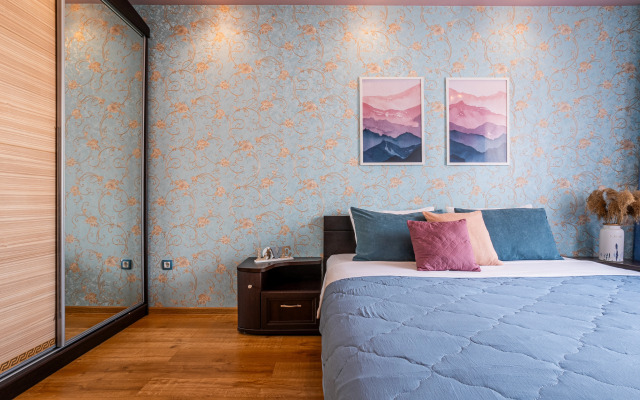 Квартира двухкомнатная Апарт-Отелика в шаговой доступности к парку Галицкого