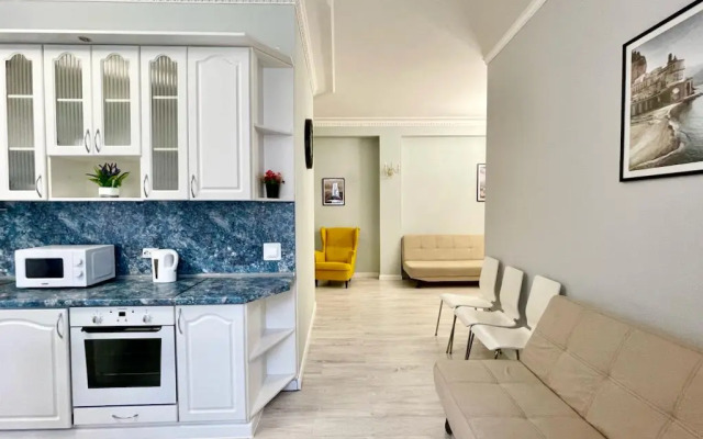 Апартаменты SpbStay на Канале Грибоедова 14