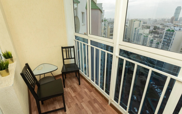 1-к апартаменты Этажидейли на Шевченко 20