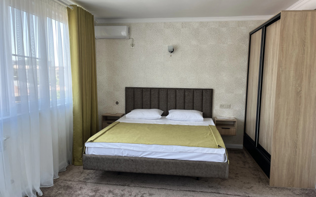 Stolitsa Hotel