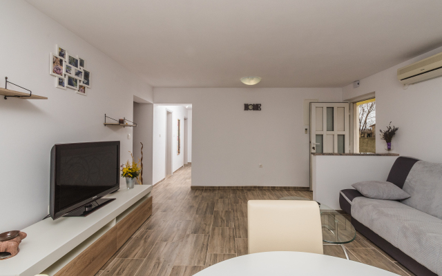 Adriatic Apartments