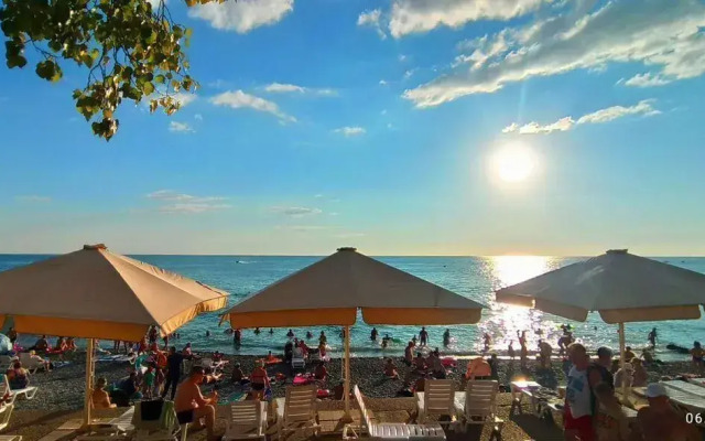 Na Volzhskoy Ulitse 85A Apartments