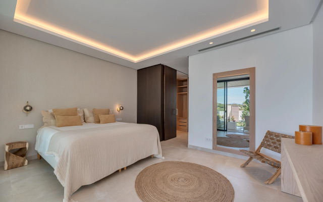All About Villa Lavanda