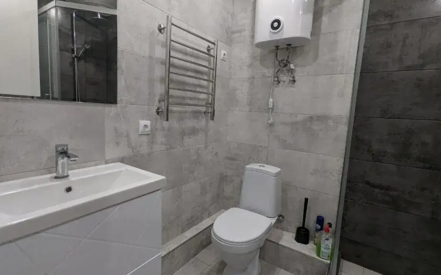 Апартаменты RentHome студия Грей на Южном шоссе у ТЦ Амбар