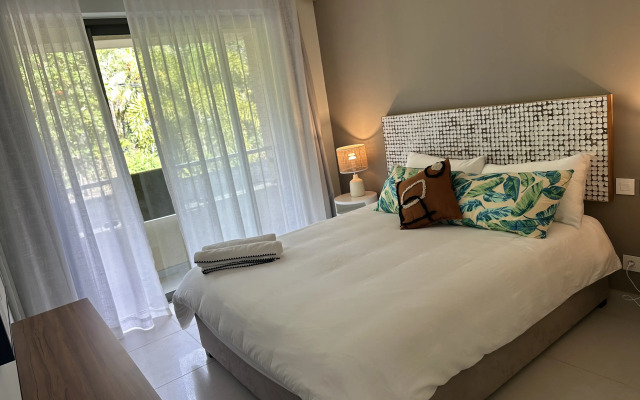 Ocean Legend Apartments