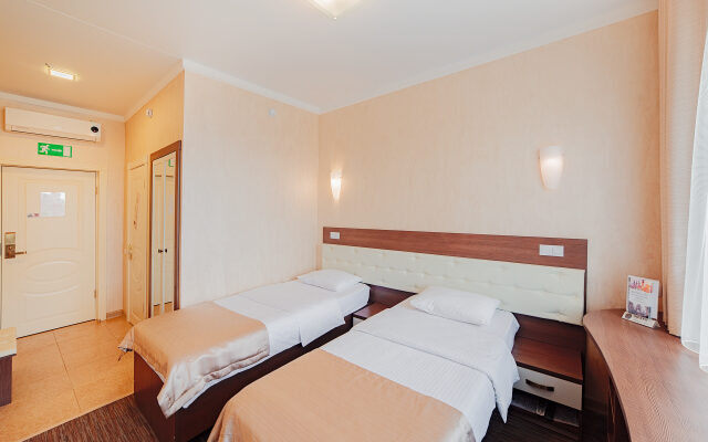 Shato City Hotel