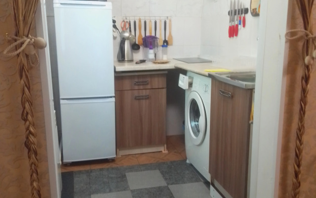 Komfortnaya Studiya V Chastnom Domovladenii Vozle Vokzalov Flat