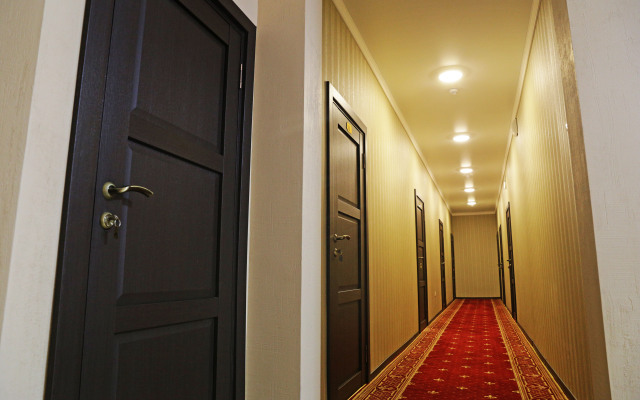 DzhaNat Hotel