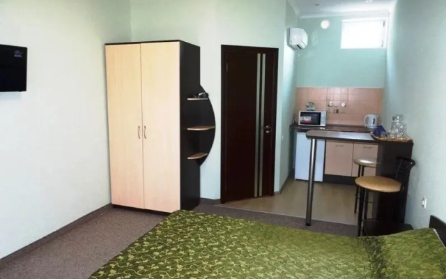 Shale U Morya Guest house