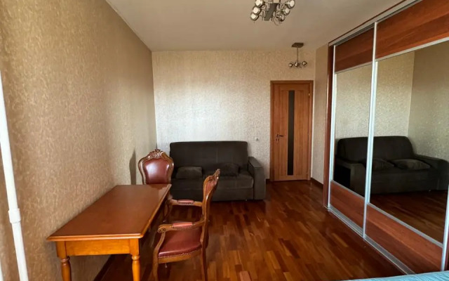 S Vidom Na Rodinu-Mat Flat