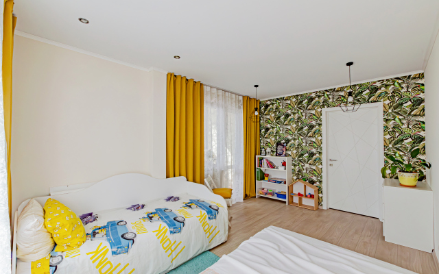 Квартира Семейная около ТЦ Мега