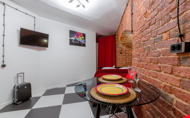 Апартаменты на Набережной Макарова 16 (1)