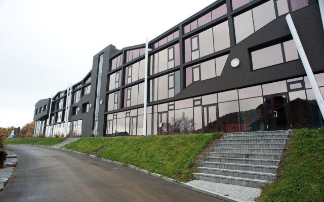 Green Day Apartments