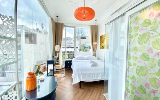 Cherry Blossom Entire Bui Vien Private house