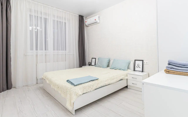 Dizaynerskaya 2-Kom V Zhk Lyubimovo Apartments