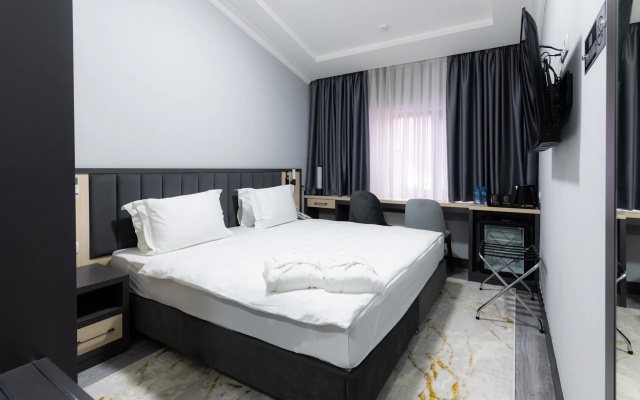 Rauza  Tashkent