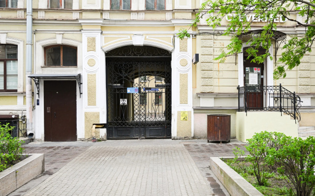 Апартаменты 1912 на улице Правды