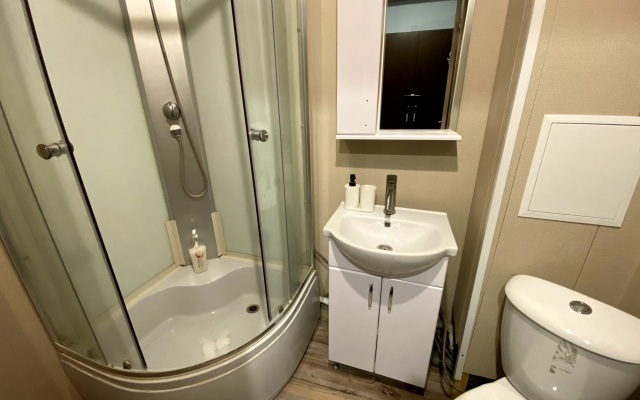 Studiya na 50 let Oktyabrya Apartments