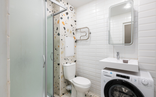 1-Komnatnaya Kvartira 38M² Na 1/3 Etazhe Flat