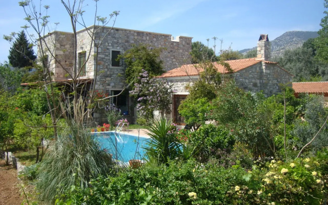 Mandarin by Important Grup Travel Villa