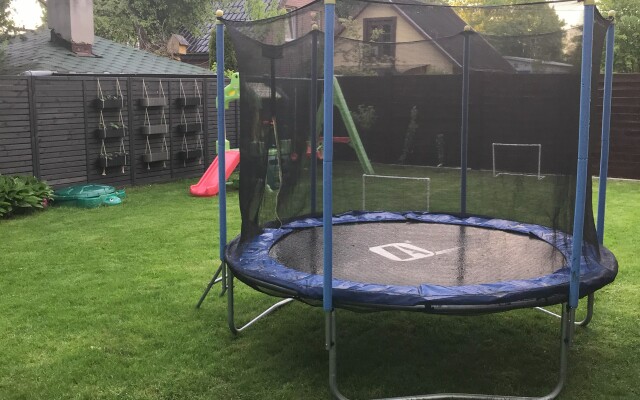 Апартаменты с 3 спальнями в частном доме