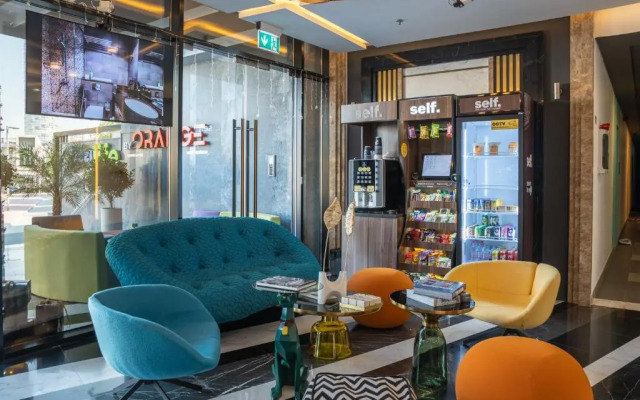 Апарт-отель Izzzi Life Mint